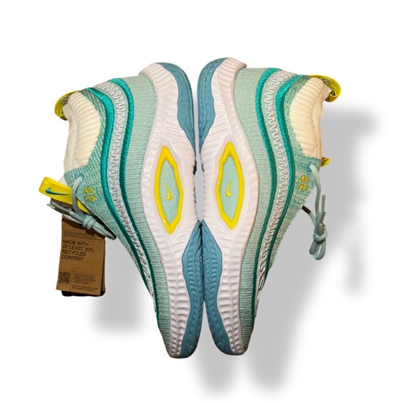 Nike Cosmic Unity 3 Jade Ice Men’s Shoes Size 10 - Picture 4 of 6